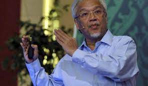 Born 21 july 1952) is the former second minister of finance of malaysia.1 he was appointed on 10 april 2009 when datuk seri najib tun razak became prime minister. Husni Hanadzlah Archives Mynewshub