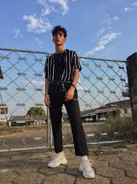 Vintage Skater Boy Boy Bruise Aesthetic Viral And Trend Dubai Khalifa Aesthetic photo aesthetic pictures skate 3 skate girl. vintage skater boy boy bruise aesthetic