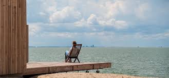 Het is de bedoeling dat de marker wadden uitgroeien tot een grote eilandengroep van 10.000 hectare. Interested In Staying In And Around Nieuw Land National Park Holland National Parks