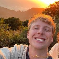 Peter Littman's Instagram, Twitter & Facebook