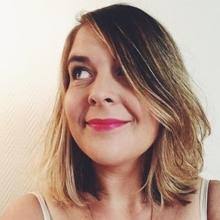 Emilie Helmbacher, la periodista francesa que ha puesto contra las cuerdas  al doctor Vela