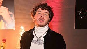 Jackman thomas harlow (born march 13, 1998) is an american rapper, singer, and songwriter. Jack Harlow Reveals New Year S Resolution And Previews Nye Performance Complex