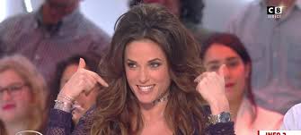 Selon une amie de capucine anav, cette dernière et rayane bensetti seraient bel et bien en couple depuis un moment. Capucine Anav De Nouveau En Couple Avec Un Fils De Mce Tv