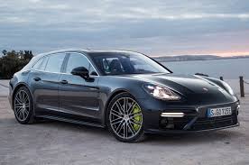 The sport turismo flavor of the panamera adds a few key inches to the rear roofline, creating a more upright silhouette than the base car. Porsche Panamera Turbo S E Hybrid Sport Turismo 2018 Review Azh Cars