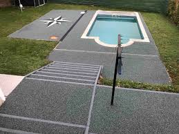 Rénover le sol d'une maison ou d'une terrasse via la pose de revêtements composés de résine. L Expert Du Revetement De Sol Et Du Beton Drainant Floor Granideco