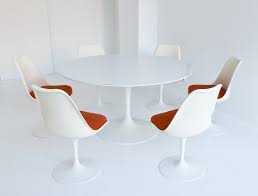 Unfinished wood round pedestal table for 4 (42 in. Tulip Pedestal Dining Set By Eero Saarinen For Eero Saarinen 1970s 136055