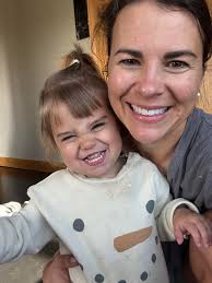 I know many of us are work/school from home the rest of month, and finding  the motivation to workout can be a lot harder, so I created a 10 minute  workout anyone