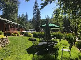 2 yıldızlı yosemite riverside inn, piknik alanı, barbekü ızgaralar içeren konaklama imkanı sunmaktadır. Yosemite Riverside Inn Picture Of Yosemite Riverside Inn Groveland Tripadvisor