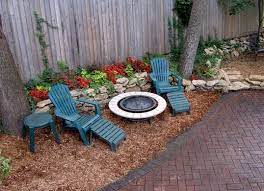 Goodbye Grass 13 Inspiring Ideas For A No Mow Backyard No Grass Backyard Mulch Landscaping Backyard Landscaping