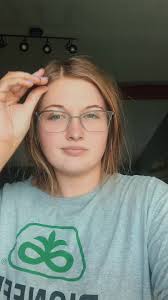 Someone wouldn't stand still🙄 #showindustry #raisinglivestock #showla...