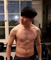 Mar 06, 2020 · 頭痛、經痛、肌肉痠痛都是生活中常見的疼痛，統計發現超過20%的成人都有自行購買止痛藥的經驗，但不少民眾沒有遵照仿單指示或醫囑，結果就曾發生過量服用導致噁心、嘔吐的案例，甚至影響肝腎健康不自知。 è¡Œèµ°çš„cd è…¹è‚Œ æž—ä¿Šæ°è¯·åœæ­¢æ•£å'ä½ çš„é­…åŠ›äº†