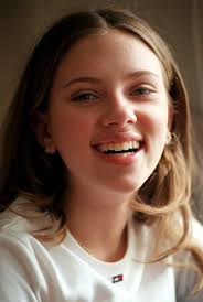 Kourtney kardashian swiftly shut down a pregnancy rumor that's been floating around social media this week when an instagram user responded to a. Scarlett Johansson Taking A Photograph Without Makeup 2020 Pics