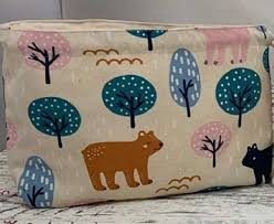 Kain blacu adalah jenis kain yang dibuat dari kapas sebagai bahan dasarnya. Tas Pouch Kain Kanvas Blacu Tebal Print Motif Terbaru Juli 2021 Harga Murah Kualitas Terjamin Blibli