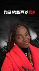 It's that time of year again… @insidetheshield with pro football moms is  back for season🎙 2️⃣! @insidetheshield had a successful first season with  a diverse and amazing group of football moms such