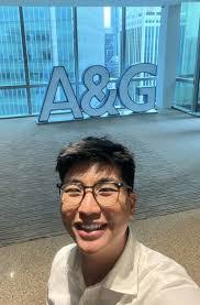 Derrick Nobles's Instagram, Twitter & Facebook