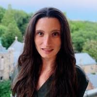 Christine Loftus's Instagram, Twitter & Facebook