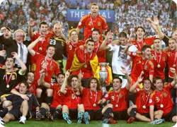 Tröjans historia denna tröja kom till fotbollsaffären i malmö under em. Fotbolls Em For Damer