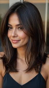 Mandy Harding's Instagram, Twitter & Facebook