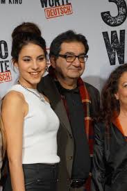 Bilim kurgu, gerilim, gizem, yabancı film. Almila Bagriacik Vikipedi