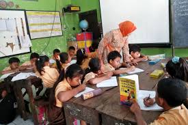 Kata kata pantun selamat malam. Fsgi Catat Ratusan Guru Terkena Corona 42 Orang Di Antaranya Meninggal Halaman All Kompas Com