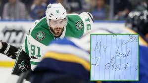 Dallas stars' tyler seguin found his ferrari with a note on it after a hit and run. Tyler Seguin S Car Got Hit And The Guilty Party Left A Very Guilty Note Article Bardown