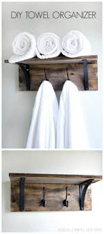 Modern walnut towel bar this unique towel holder is a must for your bathroom. A Collection Of Fabulous Farmhouse Diy Towel Racks The Cottage Market