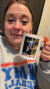 Sharing a cup and a store link with friends