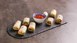 Recette de ricardo de rouleaux de printemps. Rouleaux De Printemps Healthy A La Sauce Satay Myprotein