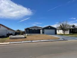 Spring Branch Neighborhood Guide