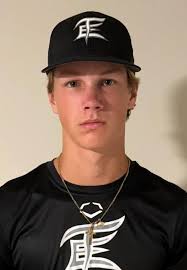 Drew Simmons's Instagram, Twitter & Facebook