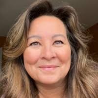 Lesa Campbell's Instagram, Twitter & Facebook