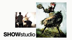 Conjugaison du verbe coudre en français : John Galliano Past Present Couture Alek Wek Youtube