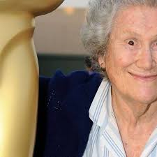 Elsa Raven : décès de la comédienne vue dans Titanic et Retour vers le futur