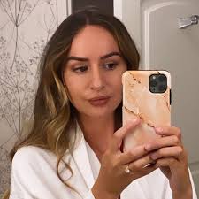 Nora Iglodi Facebook, Instagram & Twitter on PeekYou