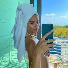 Suede brooks has been in a relationship with niall suede brooks is a 20 year old american personality born on 8th february, 2001 in las vegas. Suede Suedebrooks Instagram Photos And Videos