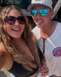 Cody Winn's Instagram, Twitter & Facebook