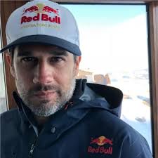 Verônica Hoe Lopes (She/Her)