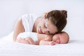 Baby Schlaft Auf Dem Bauch So Gefahrlich Ist Das Wirklich Babyartikel De