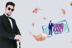 Money (kris hatta) berkeliling ke berbagai penjuru indonesia membantu mereka yang kekurangan secara ekonomi namun. Ammar Zoni Kembali Ke Layar Kaca Jadi Mr Em Dalam Uang Kaget Reborn