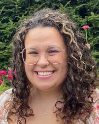 Cassandra Mckenna's Instagram, Twitter & Facebook