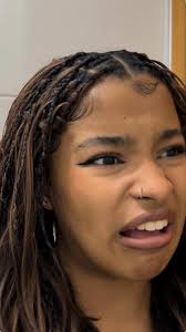 Maria Paula Singing in English