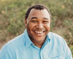 About Dr David Pratt