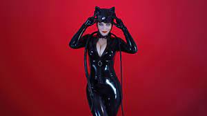 cosplay, women, Purplemuffinz, cleavage, big boobs, blue eyes, high  contrast, DC Comics, Catwoman, latex, latex bodysuit, black latex, red  background, simple background, whips, photography | 7000x3937 Wallpaper -  wallhaven.cc