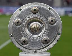 Futebol.com é simplesmente o melhor site de placar ao vivo brasileiro. Trofeus Do Futebol Campeonato Alemao Bundesliga Deutscher Meister