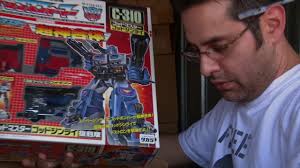 Collectable Spectacle: Mark Bellomo