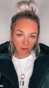 Hannah Solis's Instagram, Twitter & Facebook