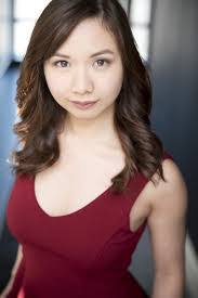 Lindsay Milligan's Instagram, Twitter & Facebook