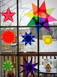 Hier finden sie kostenlose bastelanleitungen rund um winter, weihnachten und die adventszeit. Weihnachtsdeko Fur Fenster Sterne Aus Transparentpapier Basteln Weihnachten Basteln Mit Transparentpapier Sterne Basteln Fur Weihnachten