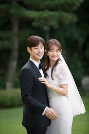 Who is shin min ah boyfriend or shin min ah husband? Shin Min Ah Pics On Twitter Is It Bad That I Ship This Couple More Than I Ship Shin Min Ah Kim Woo Bin