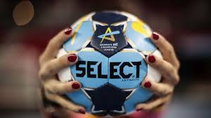 Η ομάδα του πειραιά είχε μόνο αμυντικό. 12 Omades Gia 7 Wild Cards Sto Tsampions Ligk Gynaikwn E Handball Gr